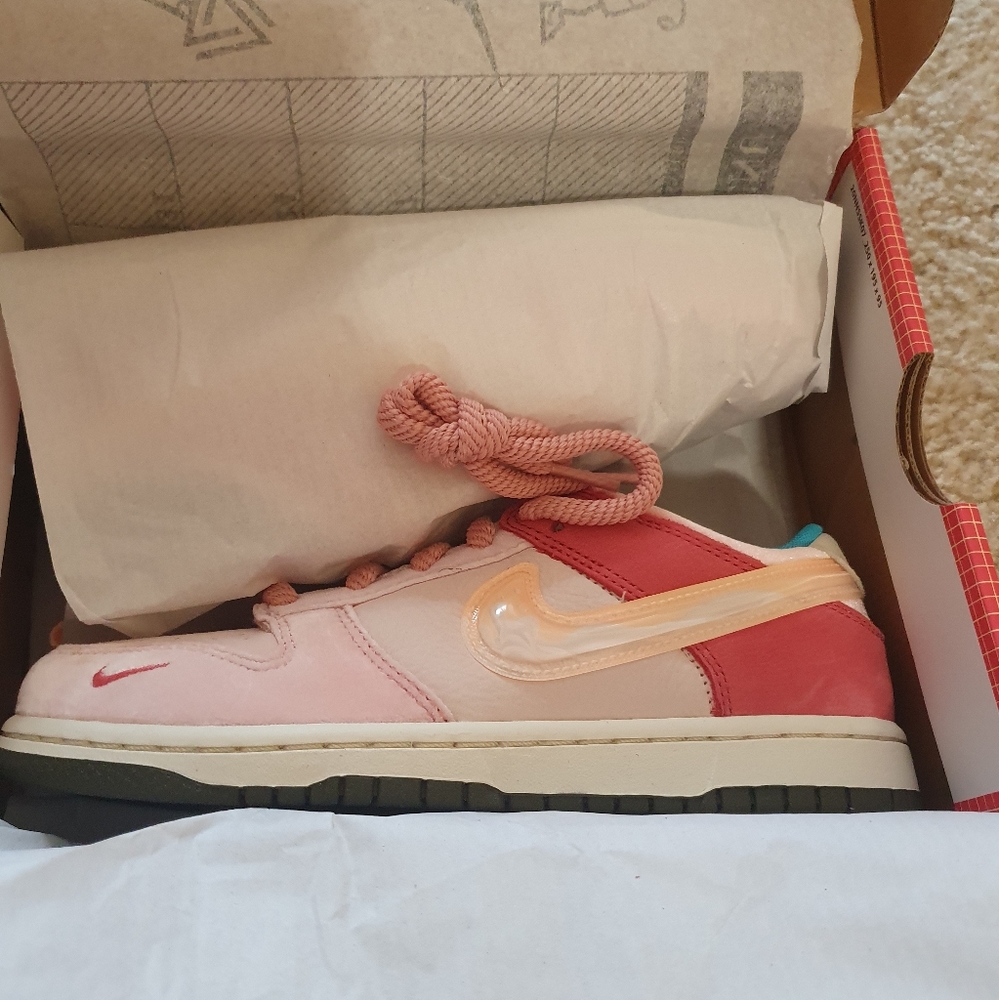 Nike X Social Status Preschool Dunk Low